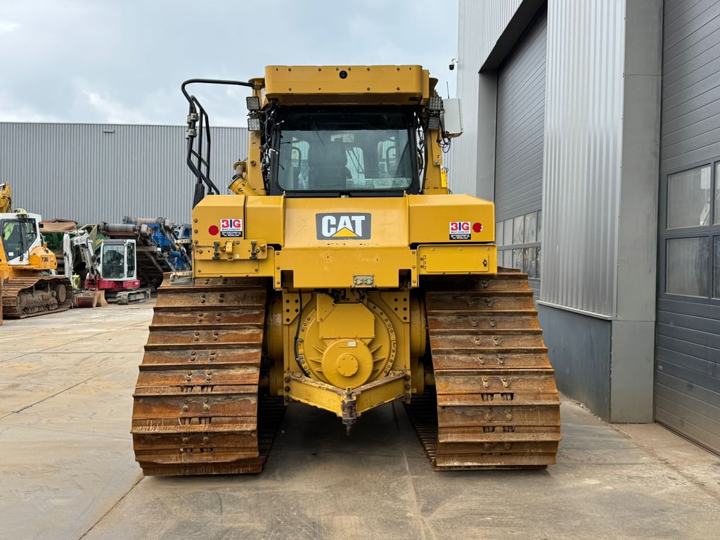 Caterpillar D6T LGP 2018 00033411 D6T LGP 2018 1 image 4