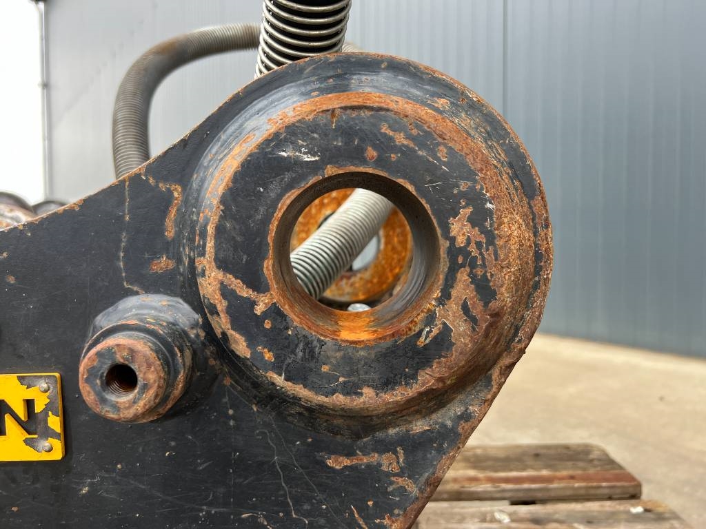 Heavy machinery product image - Image 12 of 15