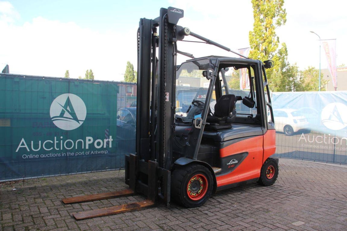 Forklift Linde E40H-01/600 Electric 4000kg 4.2m 2016 2016 E40H-01/600 2016 1 Forklift image 8
