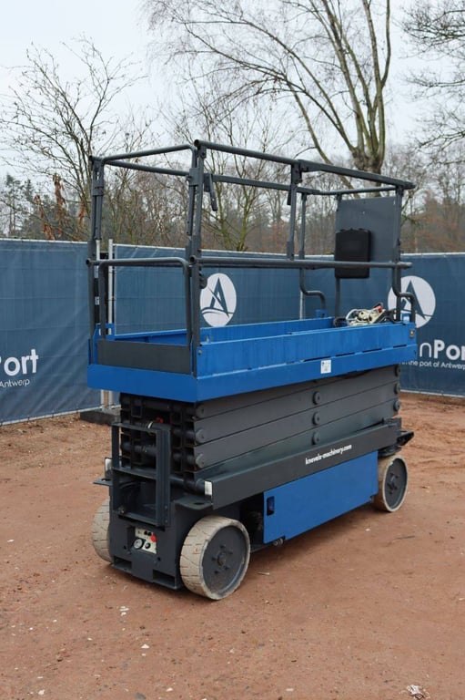 Scissor lift Aichi Electric 1 Scissor Lifts image 9
