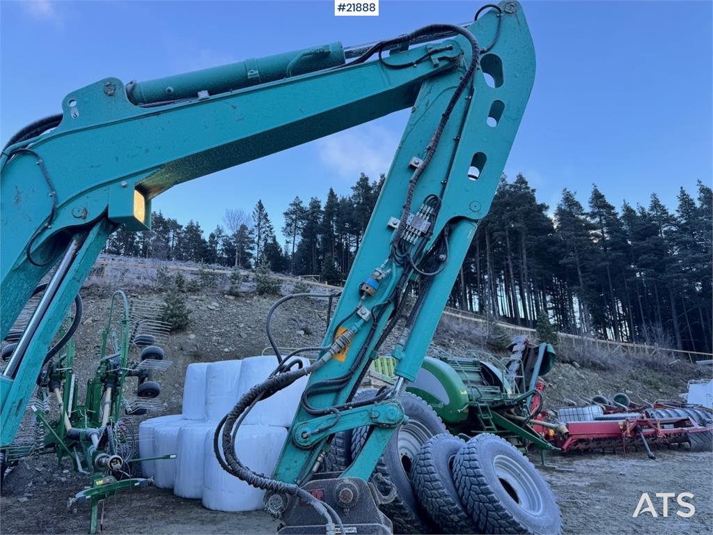Kobelco SK55SRX-6 with Rototilt and 3 buckets. 2330 hours! 2018 21888 SK55SRX-6 with Rototilt and 3 buckets. 2330 hours! 2...