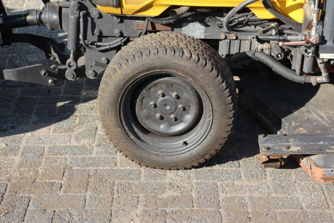 Heavy machinery product image - Image 14 of 15