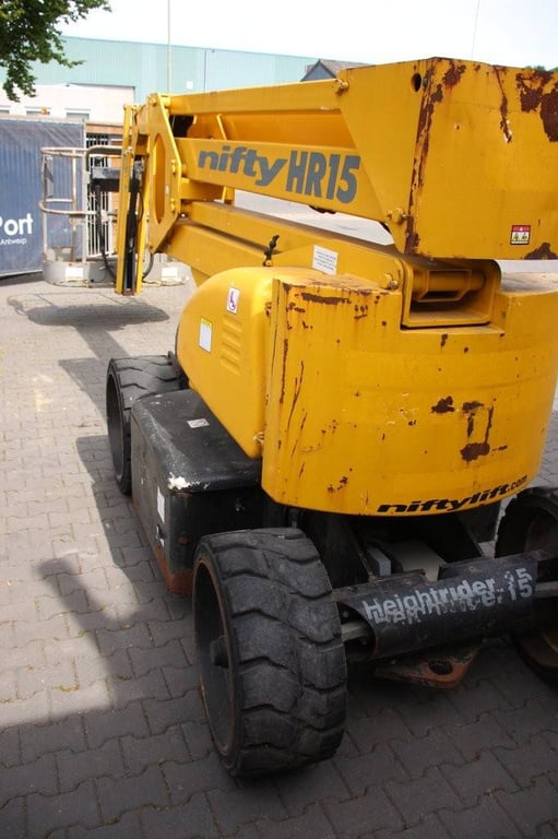 Niftylift HR 15 NDE Electric/Diesel Telescopic Boom Lift 2005 2005 Niftylift HR 15 NDE 2005 1 image 6