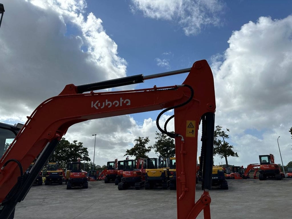 Crawler excavator Kubota KX155-3SZ Diesel 29.4kW 2012 2012 KX155-3SZ 2012 1 Crawler Excavators image 12