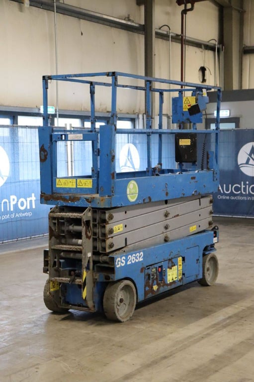 Scissor lift Genie GS-2632 Electric 9.9m 2014 2014 GS-2632 2014 1 Scissor Lifts image 9