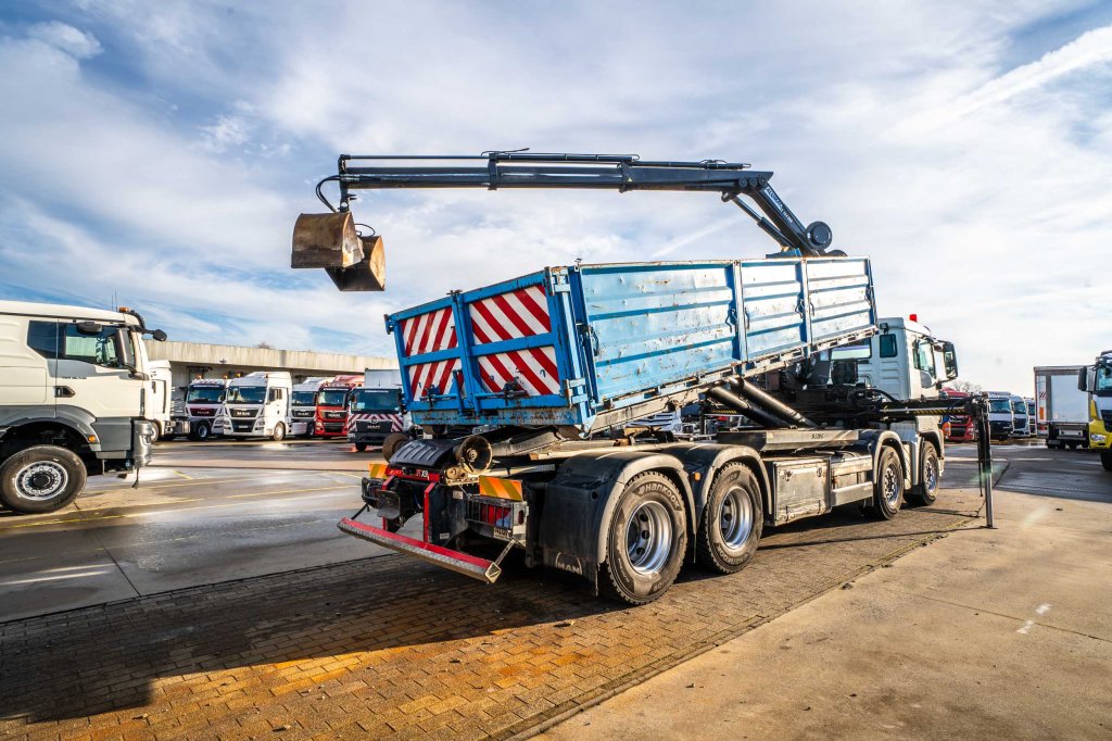 MAN TGS 35.400 BL - HIAB 144 E-2 DUO 2011 E64844 TGS 35.400 BL - HIAB 144 E-2 DUO 2011 1 image 4