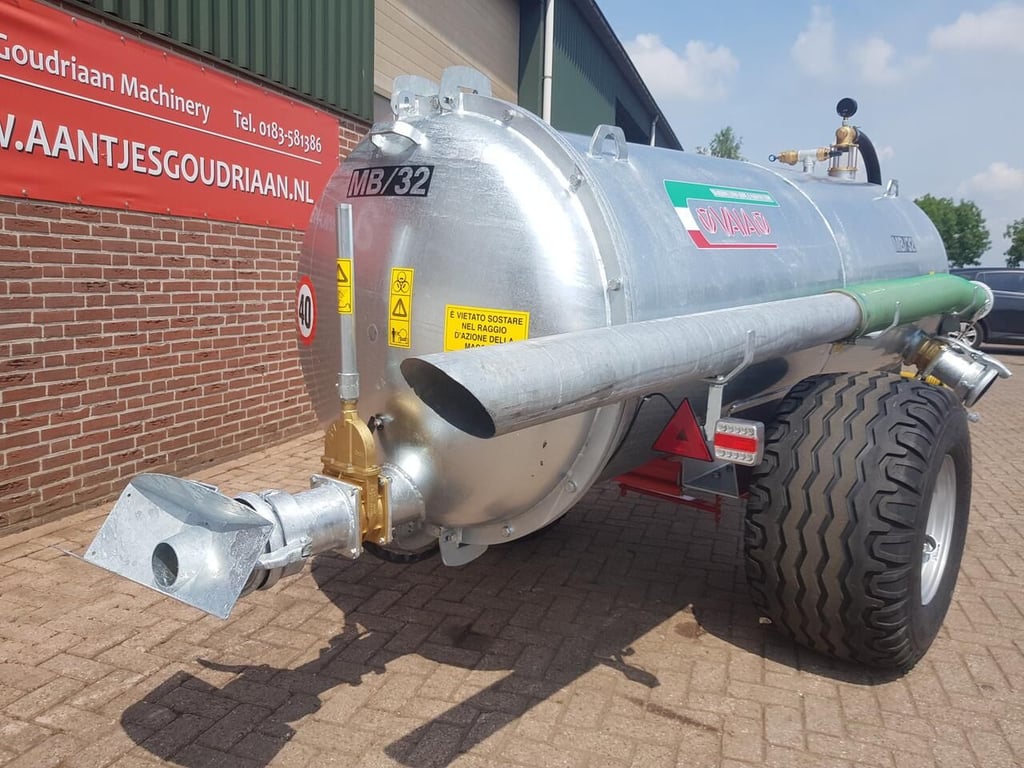 MB 32 Water tank 2020 7954 MB 32 Water tank 2020 0 image 3