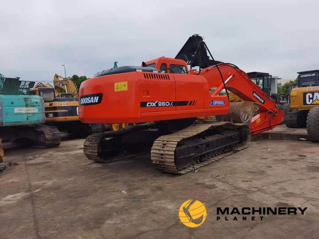 DOOSAN DX260 Mini Used Crawler Excavator Hot Sale DX260 2020 1 Crawler Excavators image 3