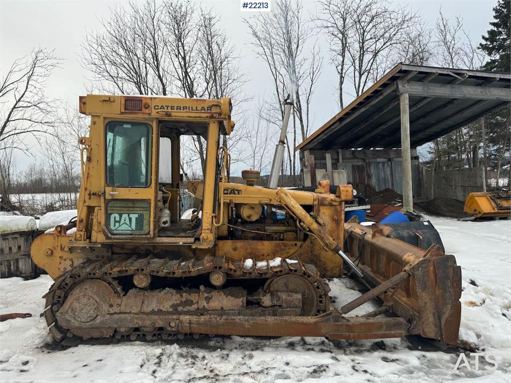 CAT D5B 1980 22213 D5B 1980 1 Dozers image 8