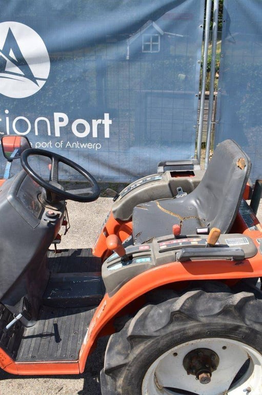 Mini tractor Hitachi Hinomoto CX150 Diesel CX150 1 image 14
