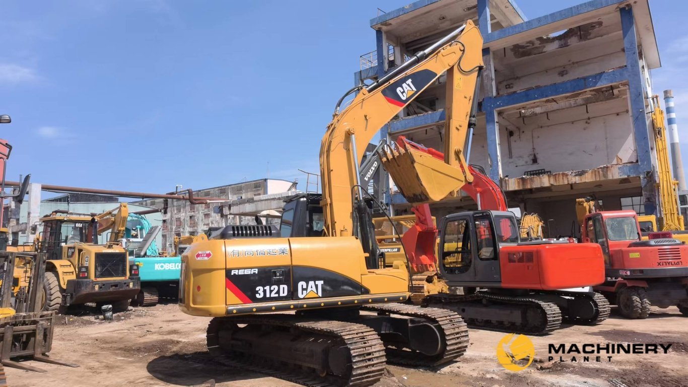 312D Caterpillar Used Excavator LOW PRICE 312D 2019 1 Crawler Excavators image 7