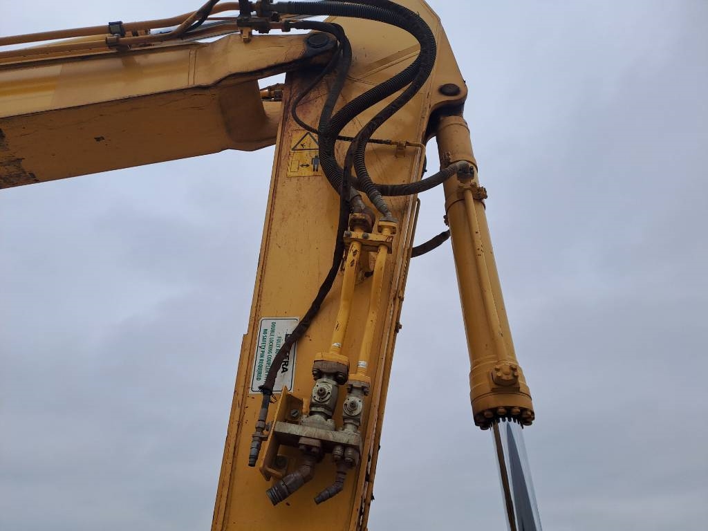 Komatsu HB 365 LC-3 Hybrid 2018 ATR-2067 HB 365 LC-3 Hybrid 2018 1 Crawler Excavators image 9