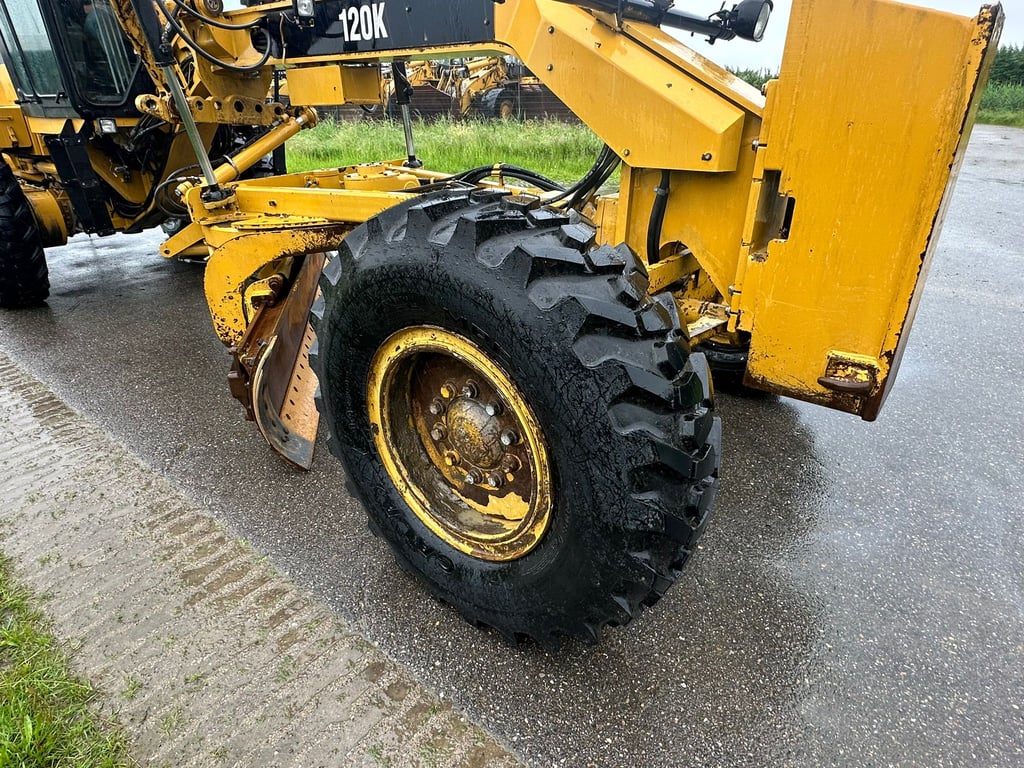 Caterpillar 120K | NEW TIRES 2018 00032807 120K | NEW TIRES 2018 1 image 10