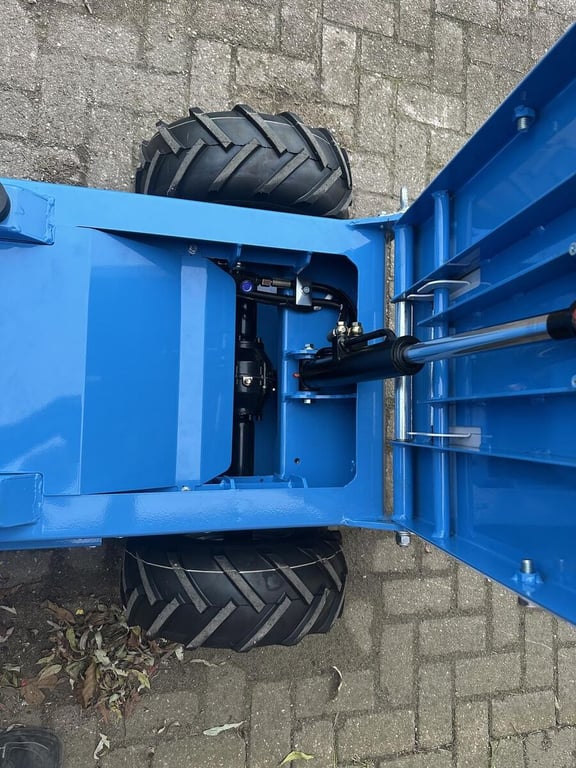 Heavy machinery product image - Image 10 of 11