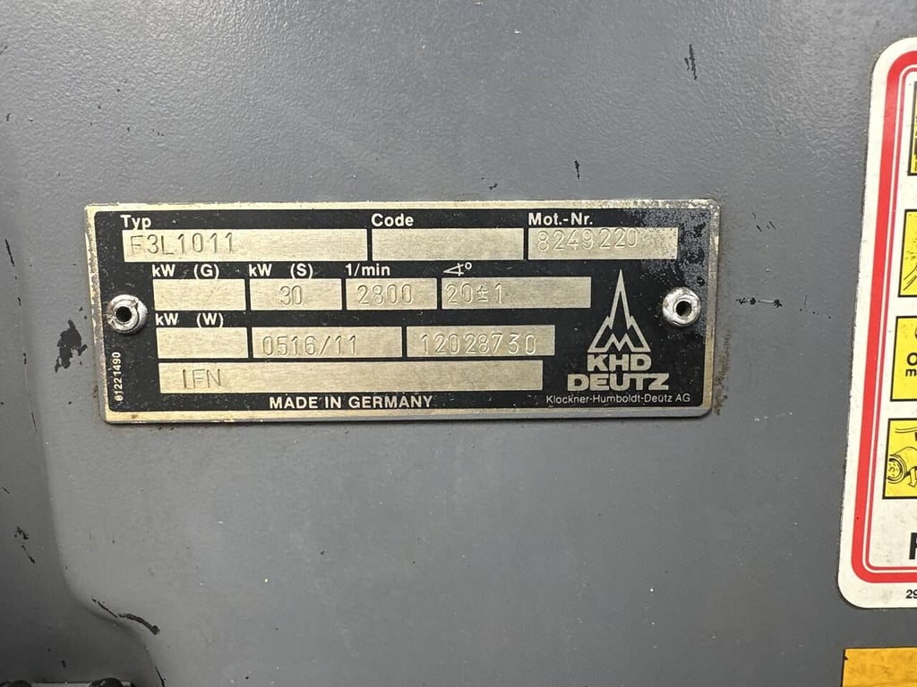 Heavy machinery product image - Image 7 of 11