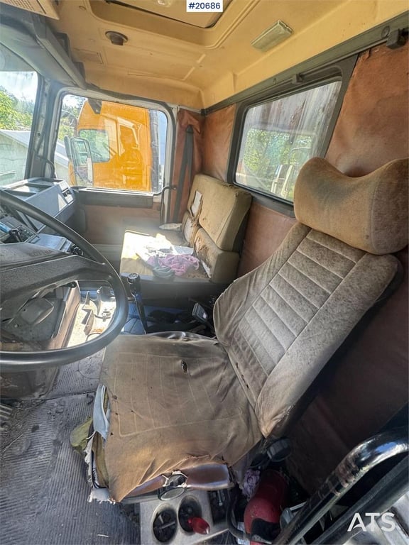 Scania 112H conventional truck WATCH VIDEO 1981 20686 112H conventional truck WATCH VIDEO 1981 1 Tipper trucks image 14
