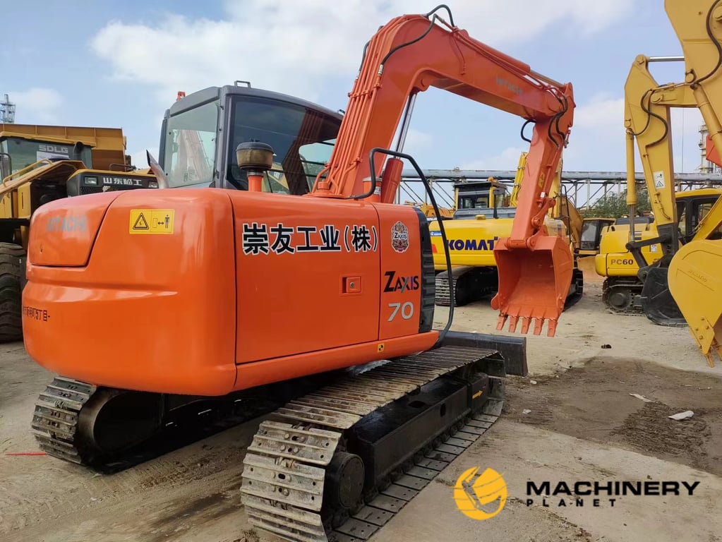 Hitachi ZX70 Mini Crawler Excavator 7 TONS GOOD CONDITION ZX70 2019 1 Crawler Excavators image 5