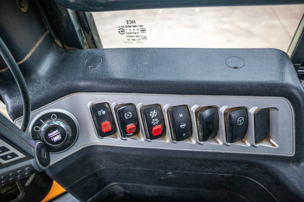 HYUNDAI HL955XT 2019 E61353 HL955XT 2019 1 image 13