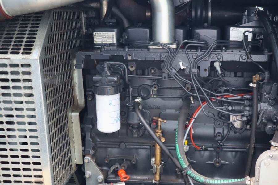 Green Power GP 145 S/I-T-A Diesel, Three-phase power 143 KVA, 2021 GREEN POWER - GP 145 S/I-T-A - 61183 Green Power GP 145...