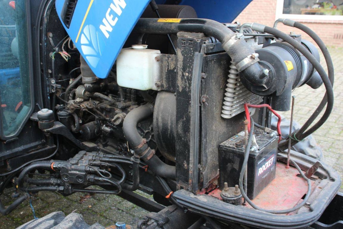 Mini tractor New Holland Boomer 35 Diesel 35hp 2017 2017 Boomer 35 2017 1 image 12