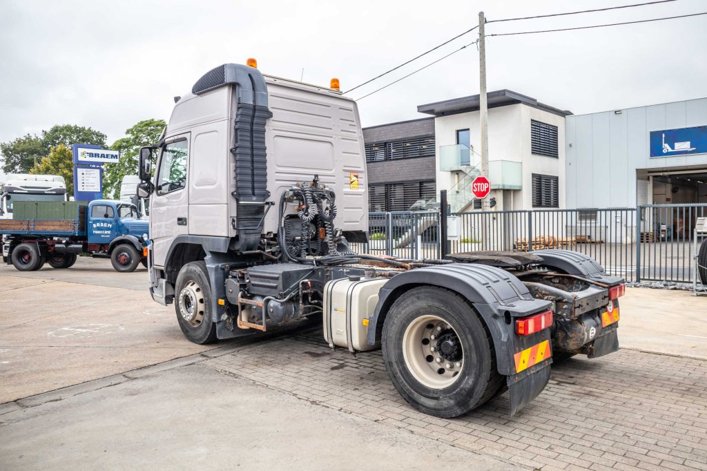 VOLVO FM(FH) 420 GLOBE+KIPHYDR. 2010 E62634 FM(FH) 420 GLOBE+KIPHYDR. 2010 1 image 4