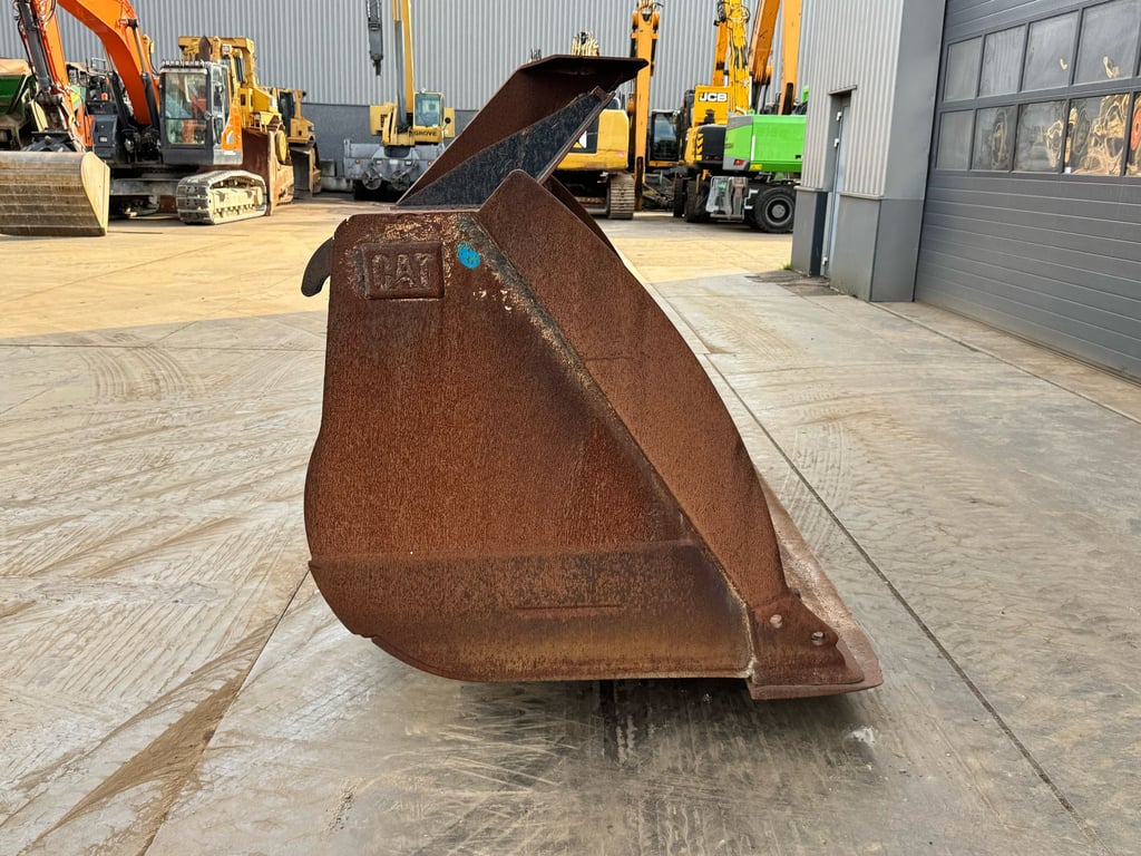 Caterpillar 966M Bucket 4.4 m3 2016 00033274 966M Bucket 4.4 m3 2016 1 image 6