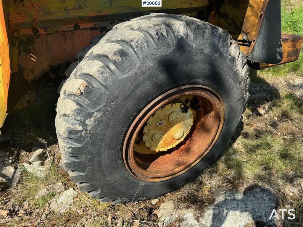 Hanomag 44 Wheel Loader – Approx. Model 1970 20682 Hanomag 44 Wheel Loader – Approx. Model 1970 1 Wheel Loaders image 12