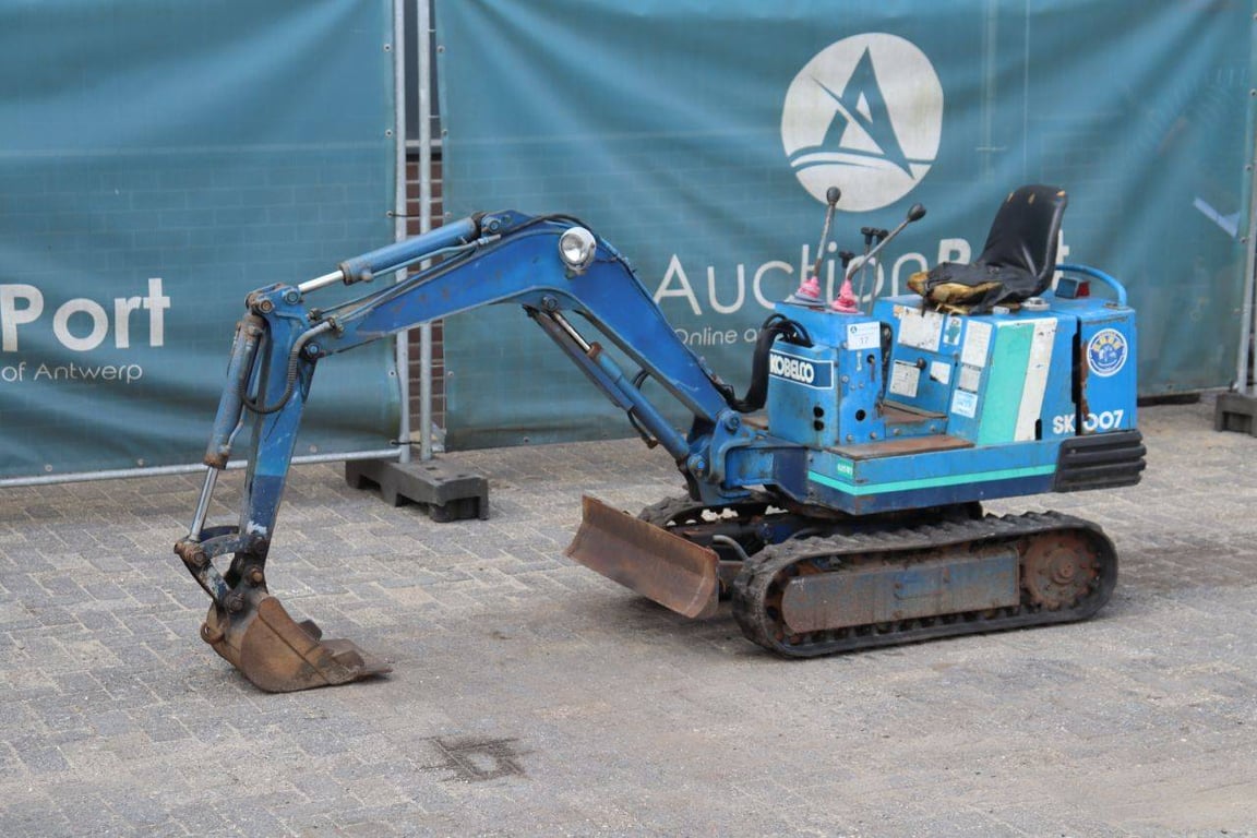 Mini excavator Kobelco SK007 Diesel SK007 1 image 9