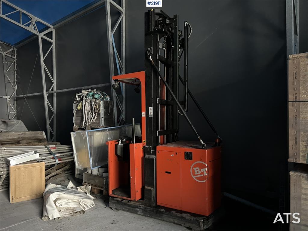 BT OP 1000 HSE Electric truck 21911 BT OP 1000 HSE Electric truck 1 Forklift image 4