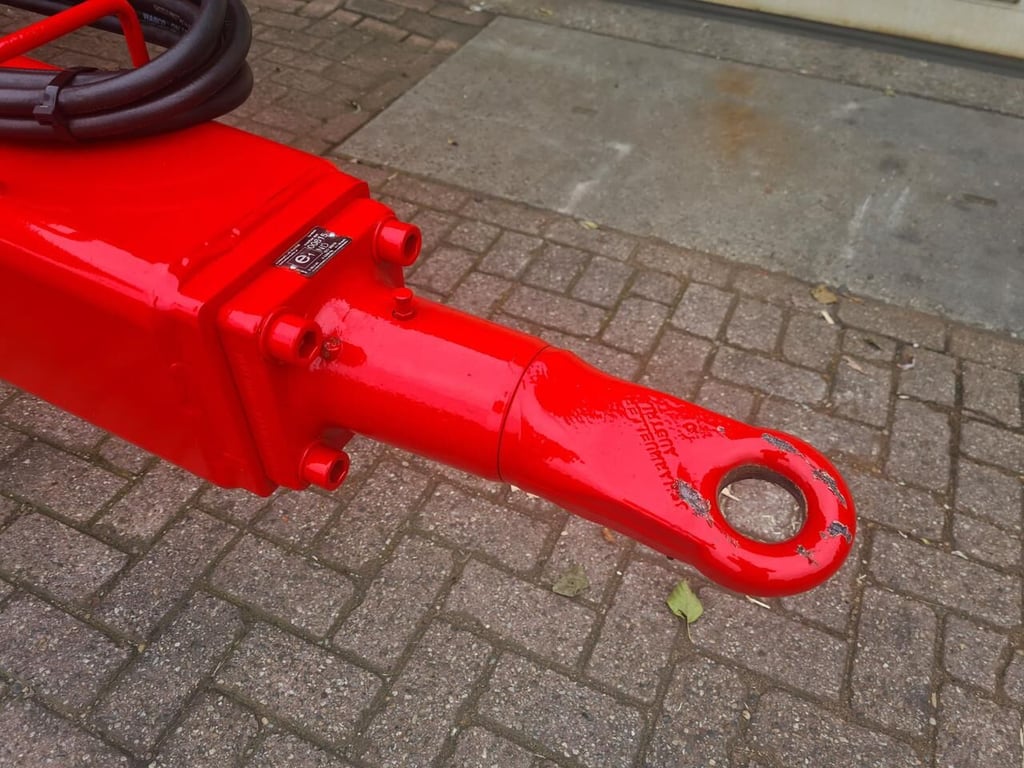 Heavy machinery product image - Image 6 of 14