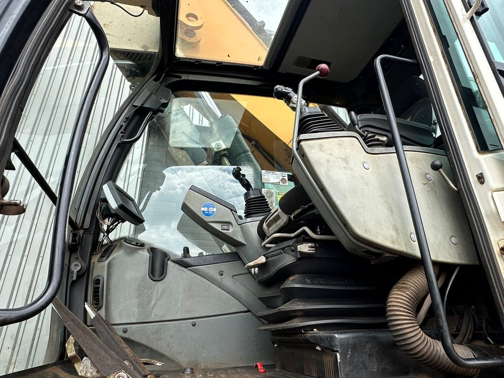 Liebherr LH50 M HD - Material Handler 2014 00032754 LH50 M HD - Material Handler 2014 1 image 15
