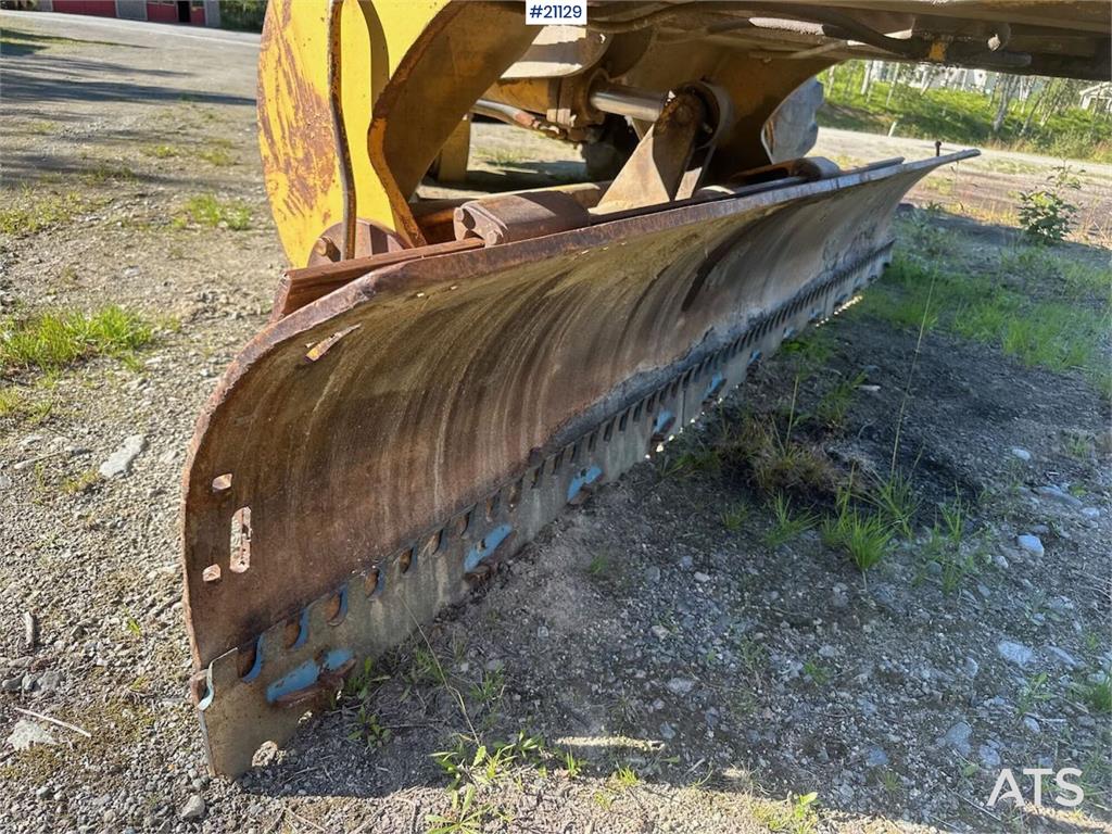 Nordverk 130 HVT grader w/ extra tires on rim. WATCH VIDEO. 1972 21129 Nordverk 130 HVT grader w/ extra tires on rim. WATC...