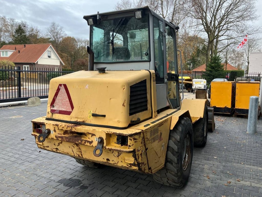 Shovel Mustang KL498 Diesel 2006 2006 KL498 2006 1 Wheel Loaders image 5