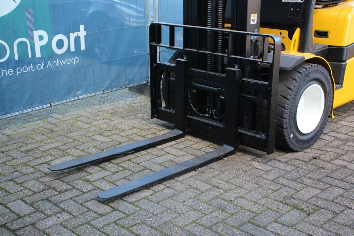 Heftruck Yale GDP35VX E2795 Diesel 2680kg 5.96m 2011 2011 GDP35VX E2795 2011 1 Forklift image 9