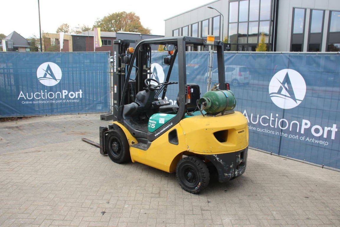 Forklift Komatsu FG25HT-16 LPG 2100kg 4.7m 2008 2008 FG25HT-16 2008 1 Forklift image 3