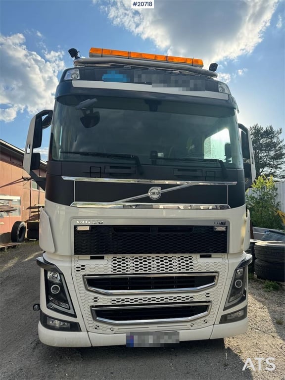 Volvo FH16 Tridem crane truck w/ 43 t/m Fassi crane 2016 20718 FH16 Tridem crane truck w/ 43 t/m Fassi crane 2016 1 Crane ...