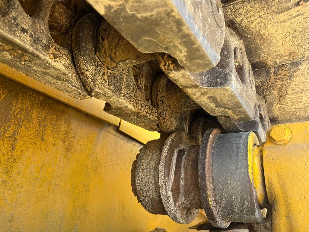 Heavy machinery product image - Image 13 of 15