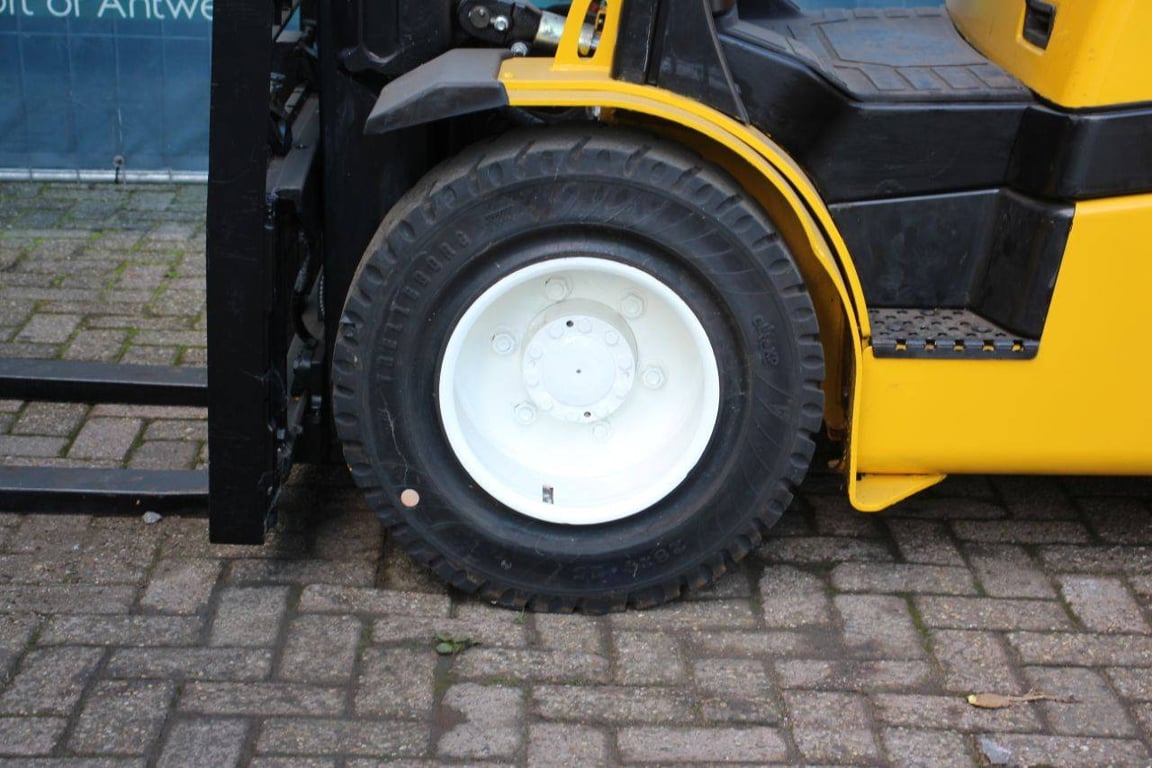 Heftruck Yale GDP35VX E2795 Diesel 2680kg 5.96m 2011 2011 GDP35VX E2795 2011 1 Forklift image 14