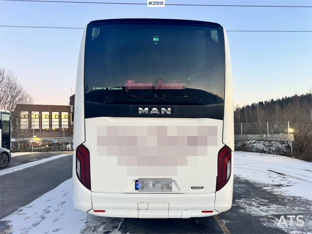 MAN Lion`s Coach Tour Bus. 55 seats! 2018 21891 MAN Lion`s Coach Tour Bus. 55 seats! 2018 1 image 24
