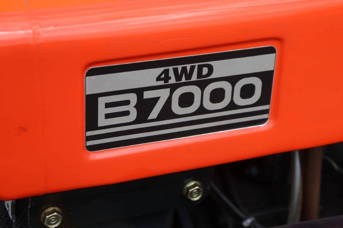 Mini tractor Kubota B7000 Diesel B7000 1 image 15