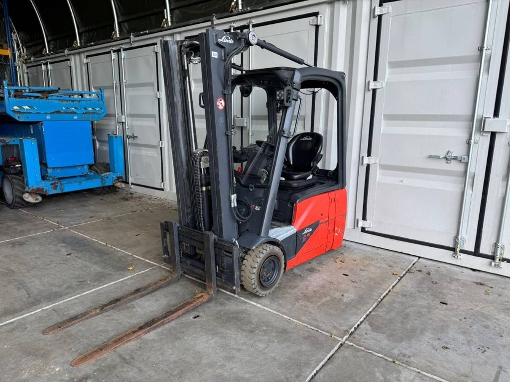 Forklift Linde E16C-02 Electric 1600kg 2014 2014 E16C-02 2014 1 Forklift image 12