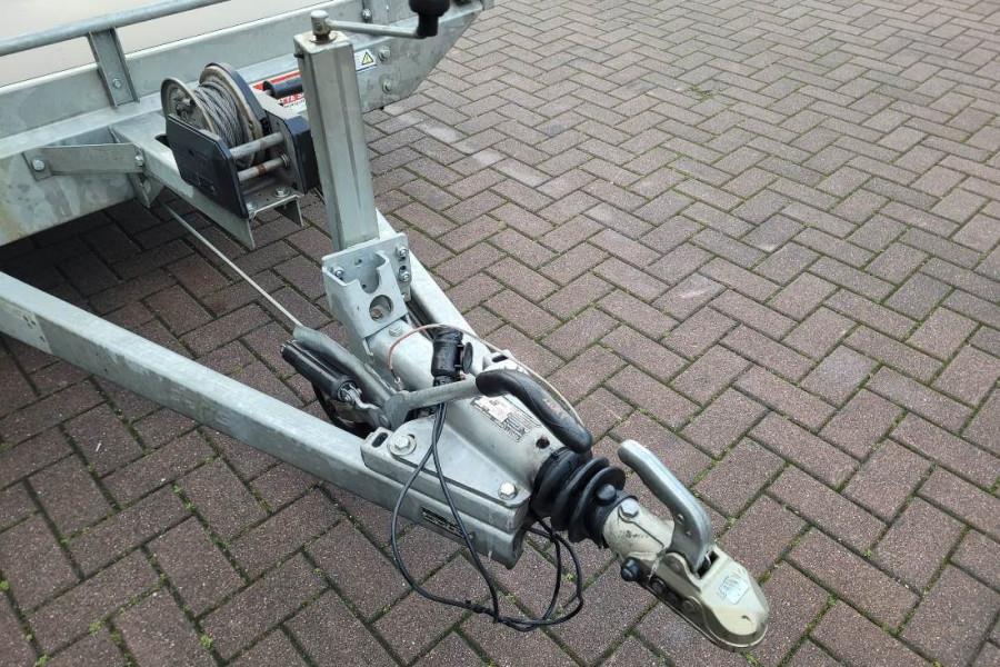 Saris C2700 2 Axel Trailer, Maximum payload: 2045 kg, In 2019 SARIS - C2700 - 62372 Saris C2700 2 Axel Trailer, Maximum pa...