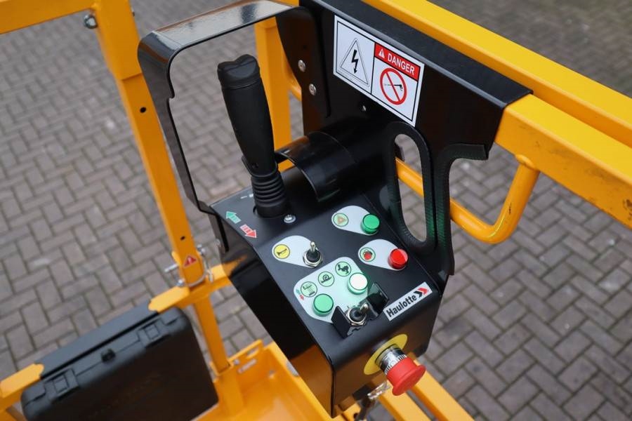 Haulotte Compact 10N Valid inspection, *Guarantee! Non Mark 2022 HAULOTTE - Compact 10N - 60847 Compact 10N Valid inspecti...