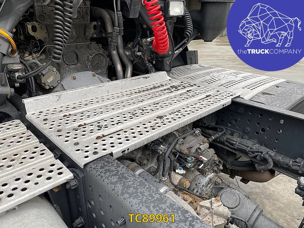 Heavy machinery product image - Image 13 of 15