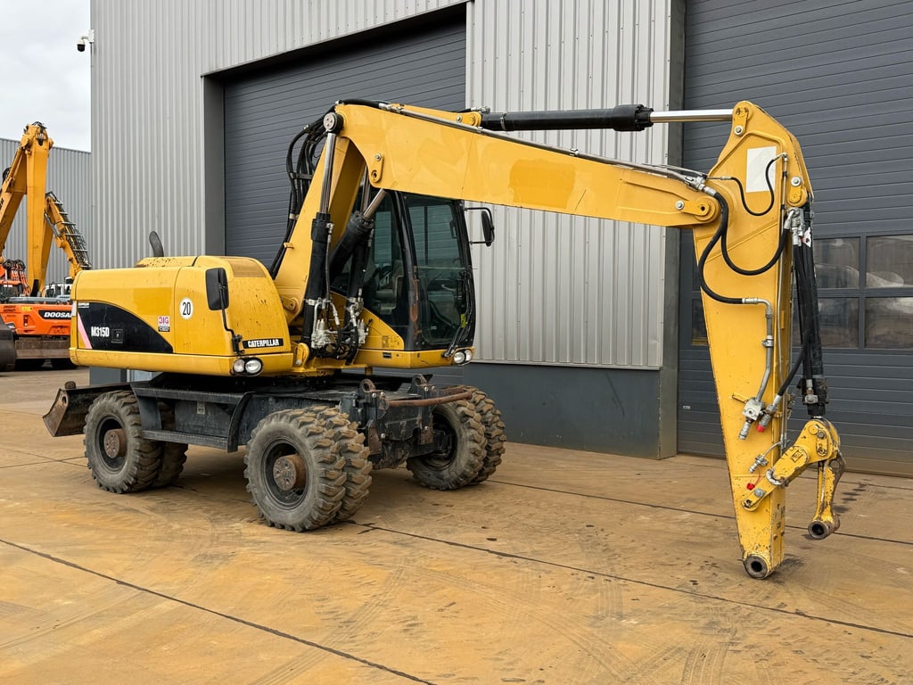 Caterpillar M315D 2008 00033230 M315D 2008 1 image 7