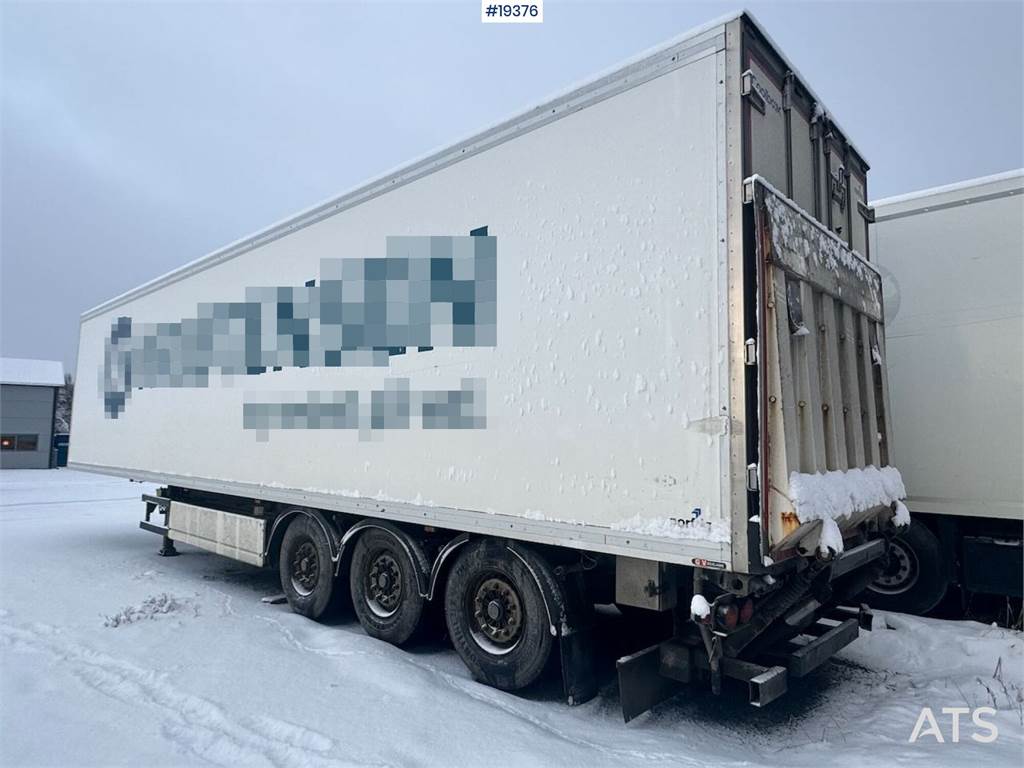 System trailer closed semi w/ Thermo king unit and 2015 19376 System trailer closed semi w/ Thermo king unit and 2015 1 Re...