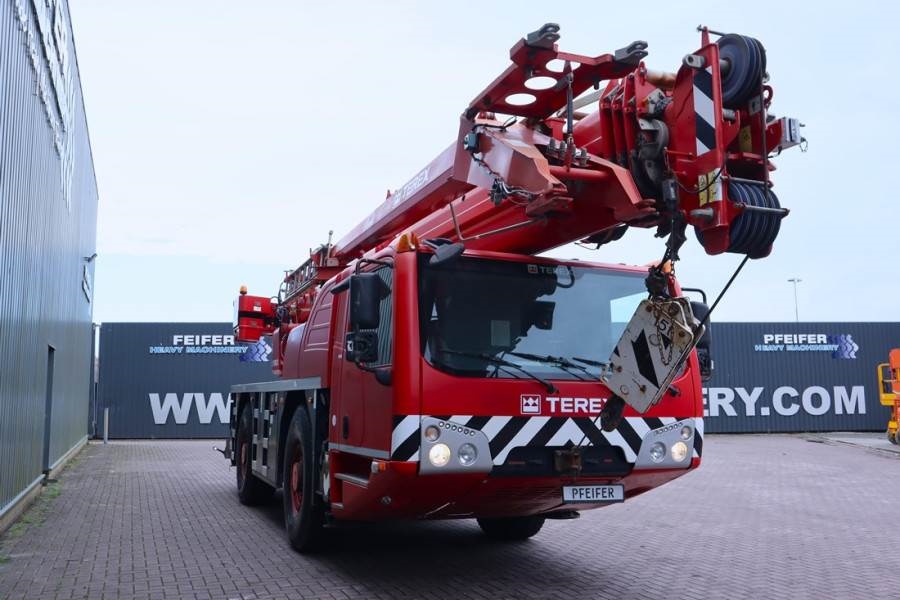 Terex AC40/2L Diesel, 4x4 Drive And 4-Wheel Steering, 40 2017 TEREX - AC40/2L - 90344 AC40/2L Diesel, 4x4 Drive And 4-Whee...