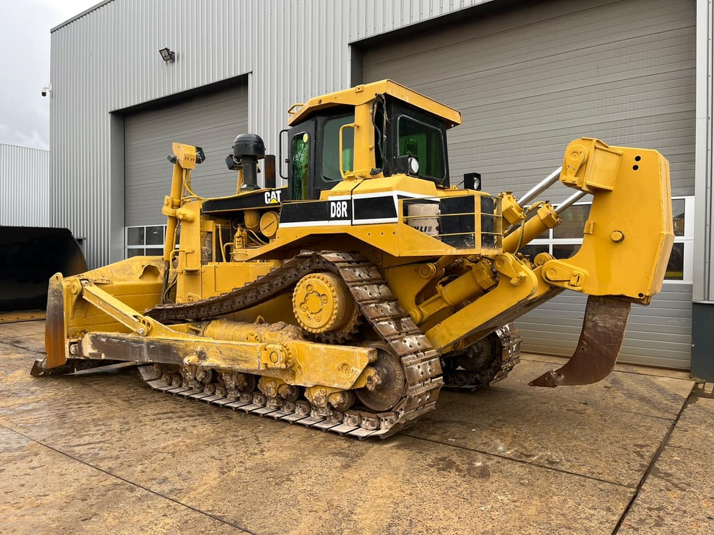 Caterpillar D8R - Single shank ripper 2001 70001437 D8R - Single shank ripper 2001 1 image 3