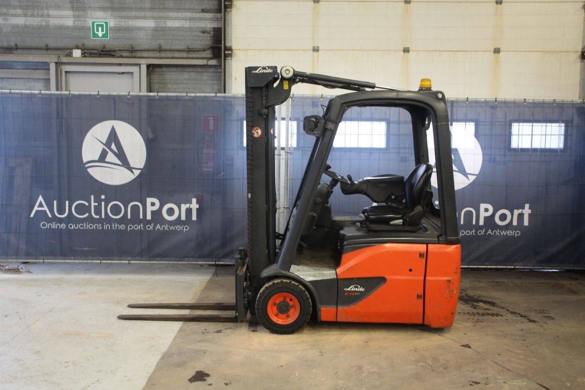 Forklift Linde E14-02 EVO Electric 1400kg 2014 2014 E14-02 EVO 2014 1 Forklift image 2