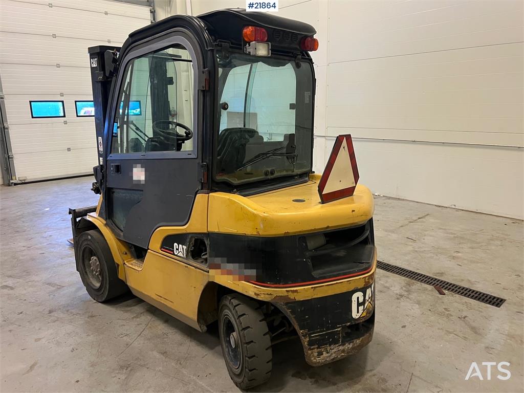 CAT DP30N 2005 21864 DP30N 2005 1 Forklift image 24